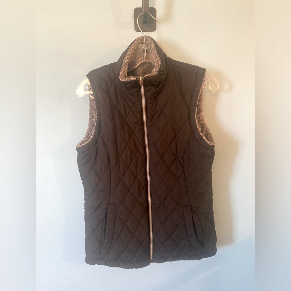 Reversible comfy vest